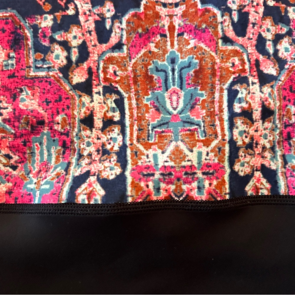 Seea Black & Pink Lido One Piece Swimsuit/Surfsuit 🏄🏻‍♀️ 🌊 - Picture 5 of 13